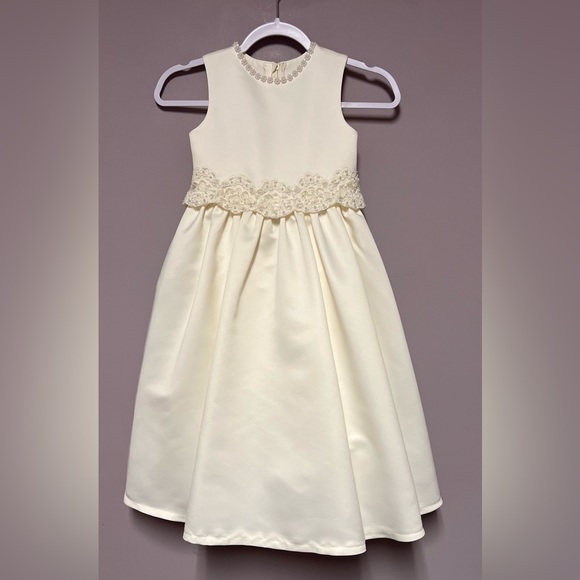1 of 3 Mon Cheri FLOWER Girl IVORY Dress - Picture 1 of 11